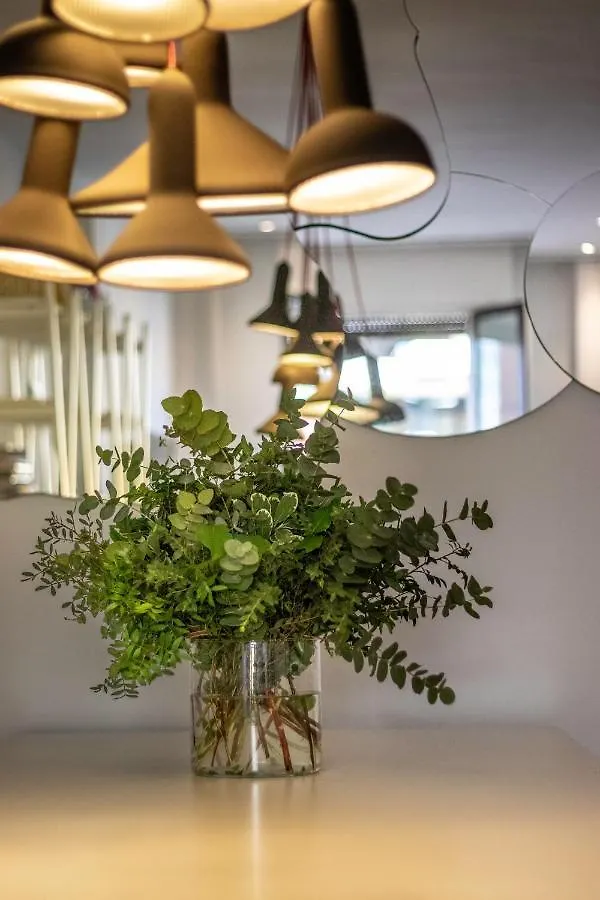 Apartment Ferienwohnung Piso De Diseno Junto Al Casco Viejo Bilbao Spanien